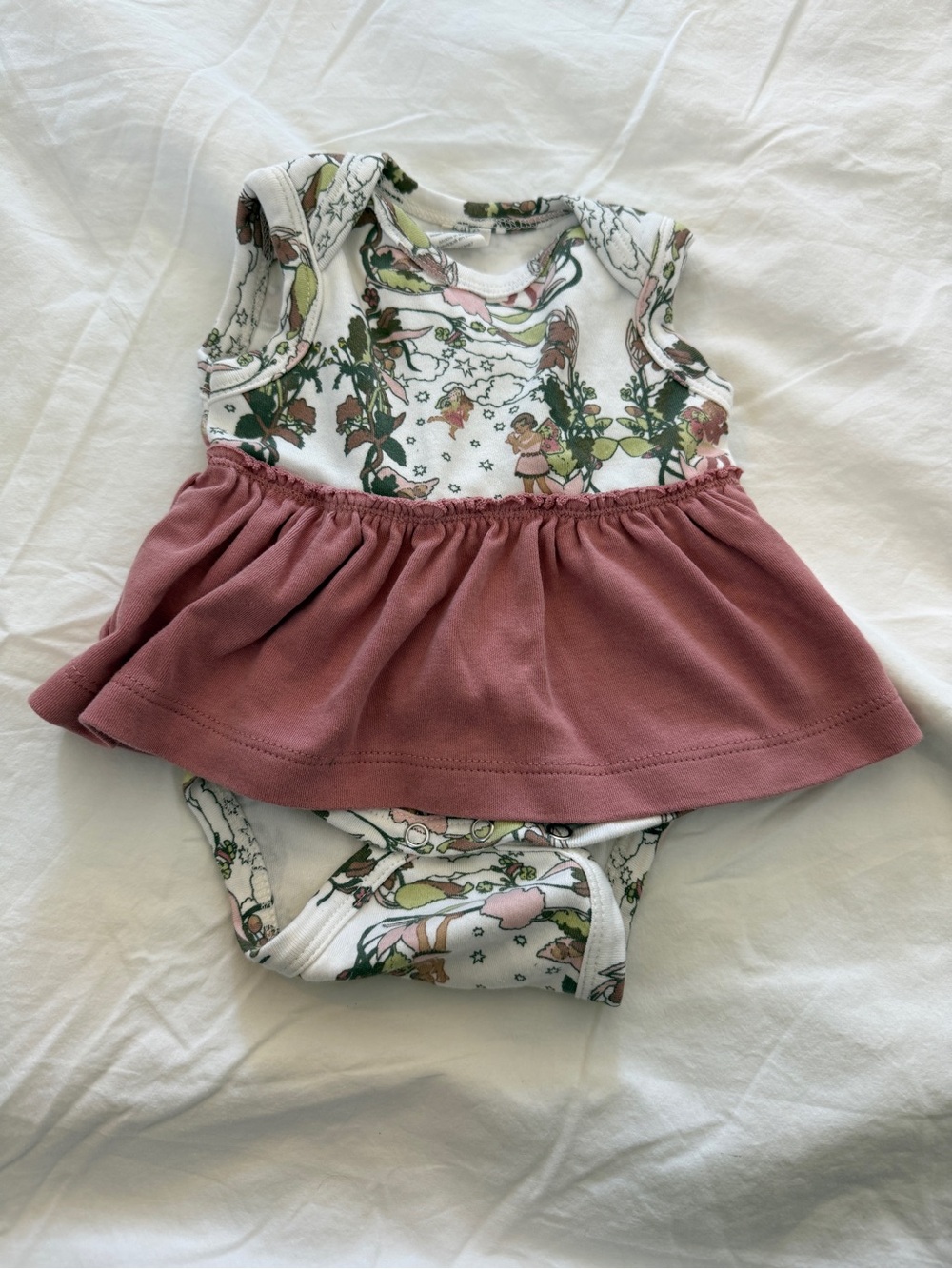 Kate Quinn baby bodysuit with floral and bird 0-3 months 100% organic